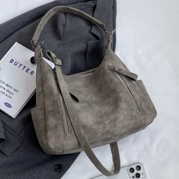 Luxe Grey Zipper Medium Tote Shoulder Bag - Picture 9 of 10